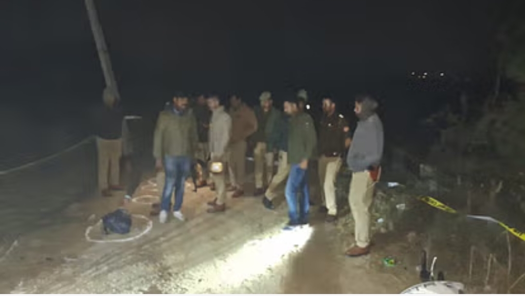 गुडंबा में डकैती डालने वाला बदमाश मुठभेड़ में गिरफ्तार, पैर में लगी गोली;